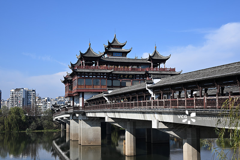 晴天新安江文峰阁图片素材