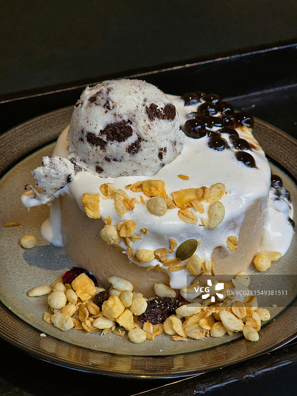 奥利奥冰淇淋珍珠雪冰图片素材