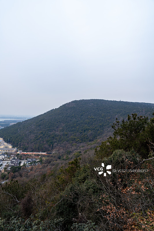 虞山山顶眺望常熟城区图片素材