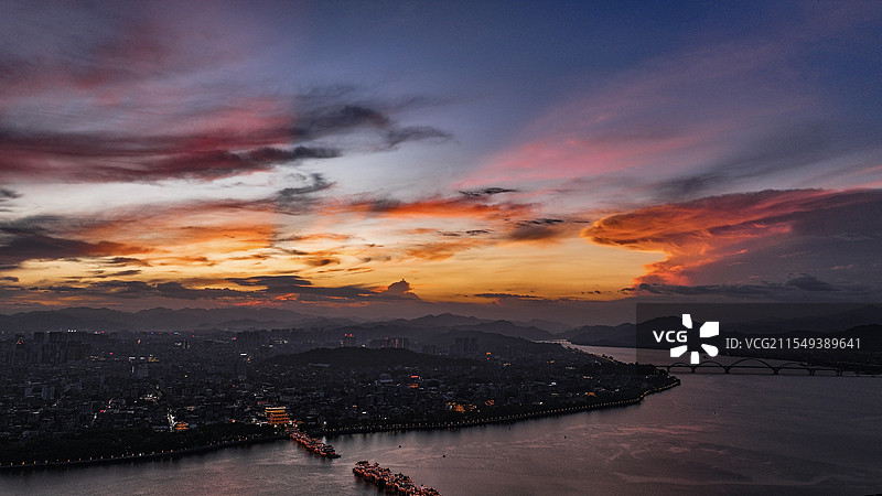 湘子桥日落火烧云图片素材
