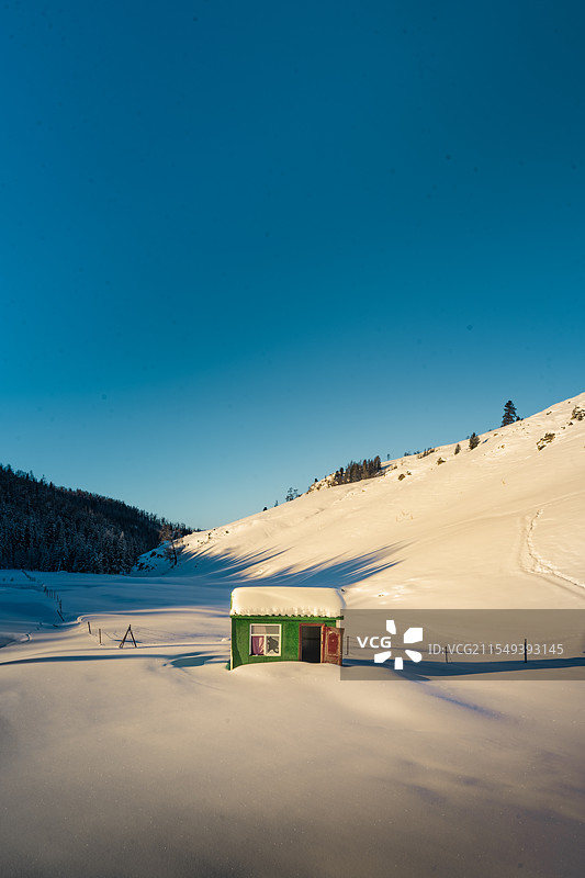 白哈巴哨兵所图片素材
