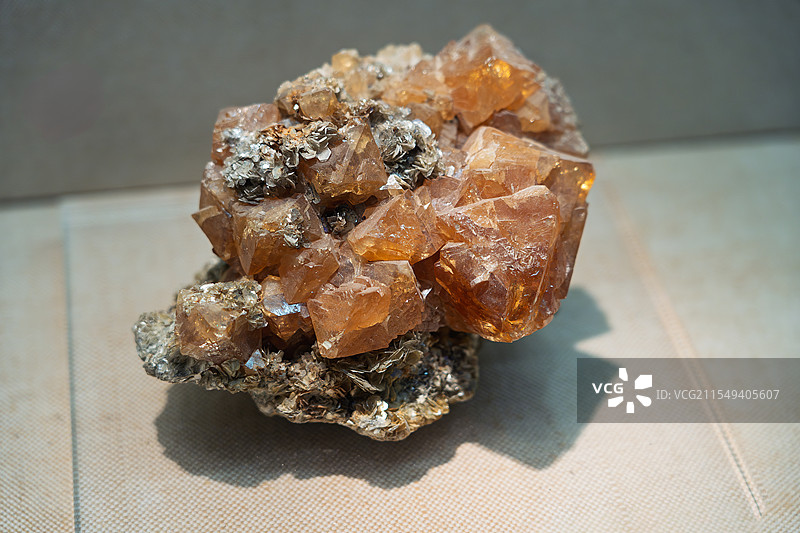 白钨矿图片素材