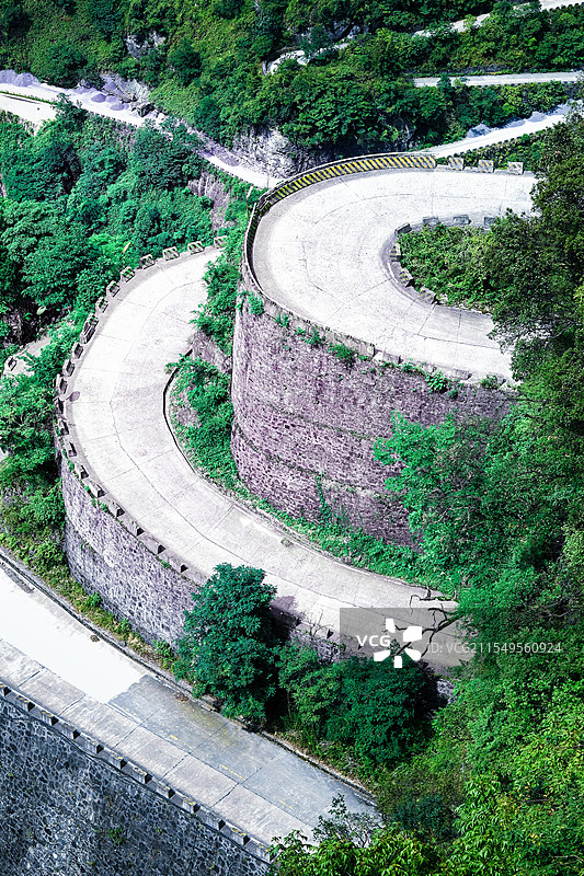 张家界天门山蛋糕公路图片素材