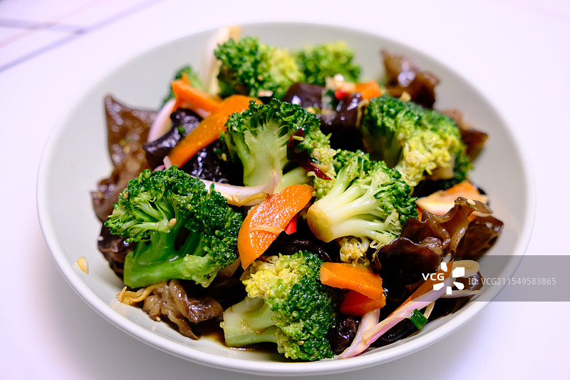 减脂餐-凉拌西兰花图片素材