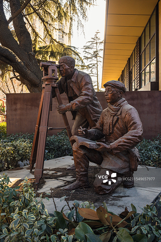 测绘雕像图片素材