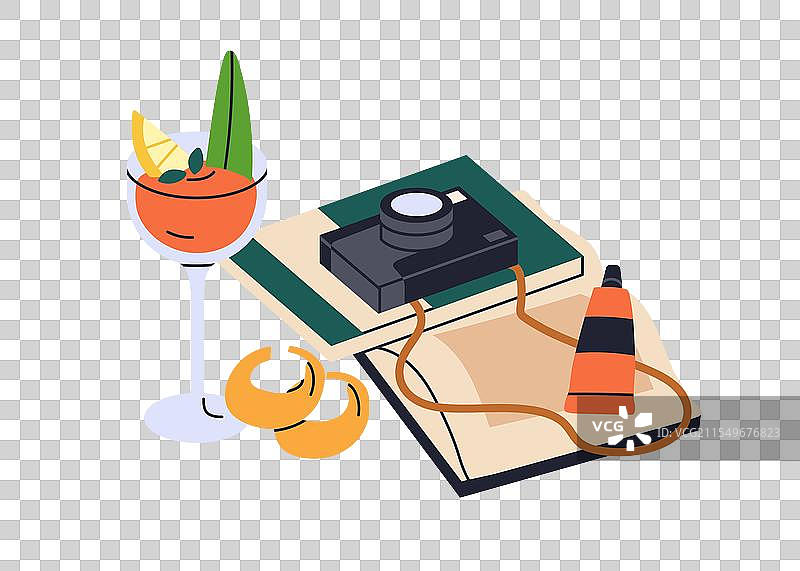 相机、书籍、日记和热带鸡尾酒图片素材