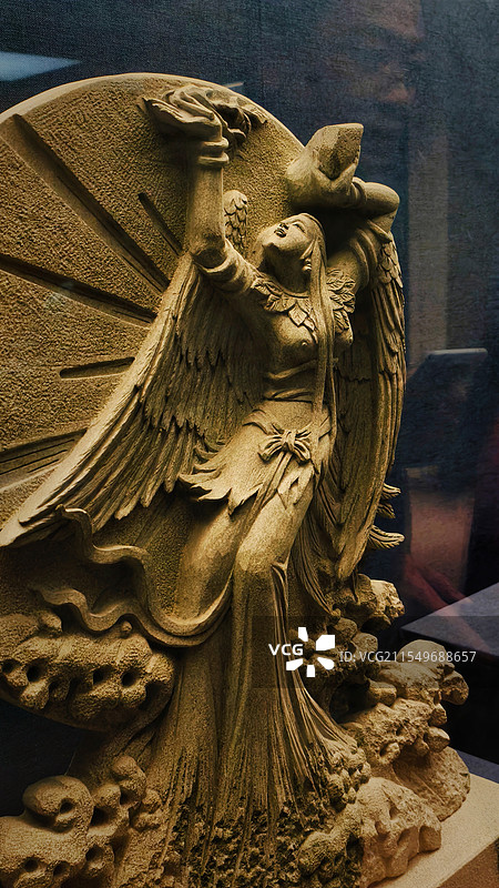 女娲补天 石雕 作者：王经民 摄于泉州非物质文化遗产馆图片素材