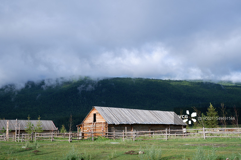 新疆禾木民宿图片素材