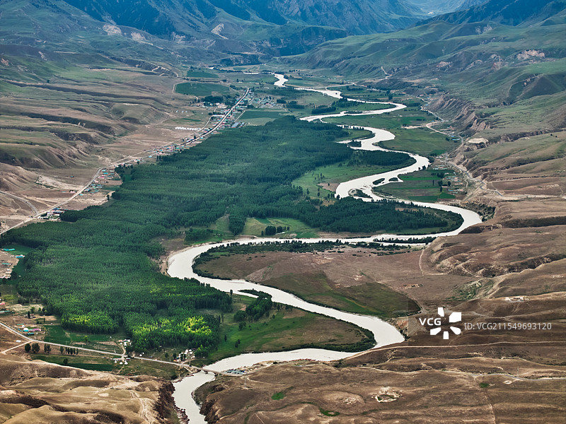新疆琼库什台牛奶河图片素材