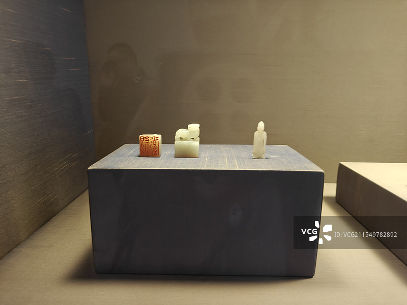 谦谦君子，温润如玉图片素材