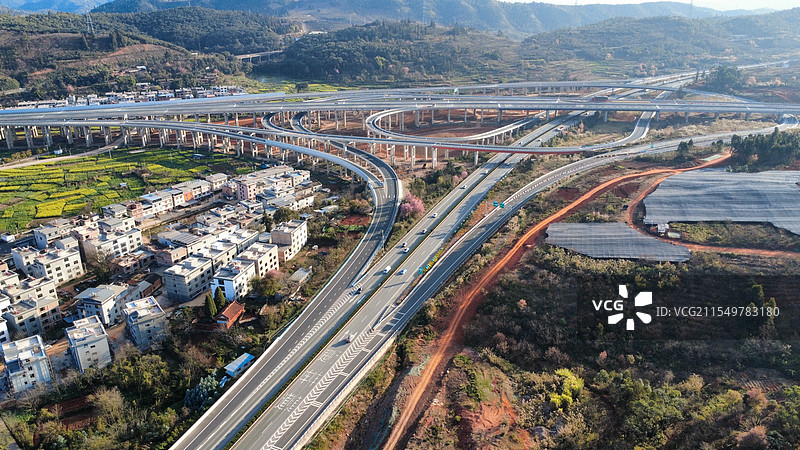 昆玉高速多依树枢纽航拍图片素材