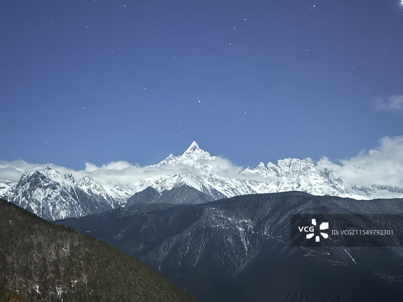 梅里雪山景区神女峰图片素材
