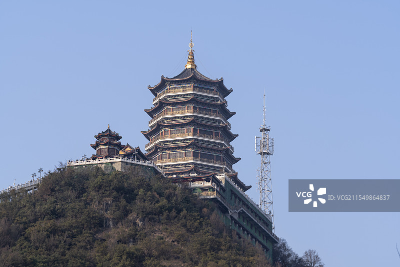 贵州贵阳东山山体公园著名古建筑-东山寺图片素材