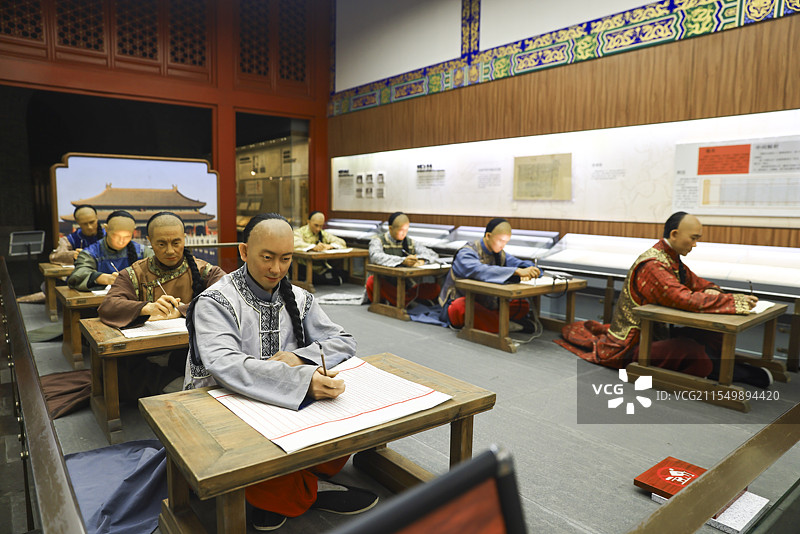 中国科举博物馆内人偶假人仿科举殿试场景图片素材