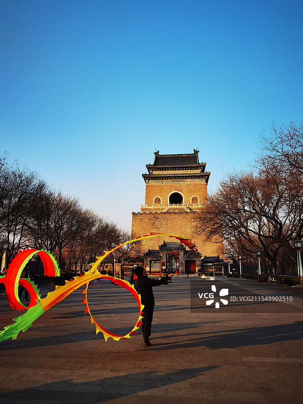 年味.春节主题内容之春节民俗/庆祝活动.北京钟鼓楼广场图片素材