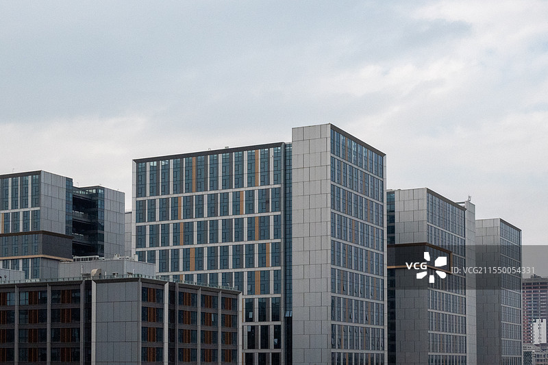 深圳国际会展中心旁的建筑图片素材