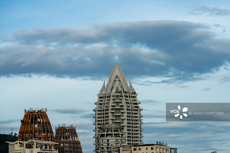 西双版纳独特造型城市高楼建筑图片素材