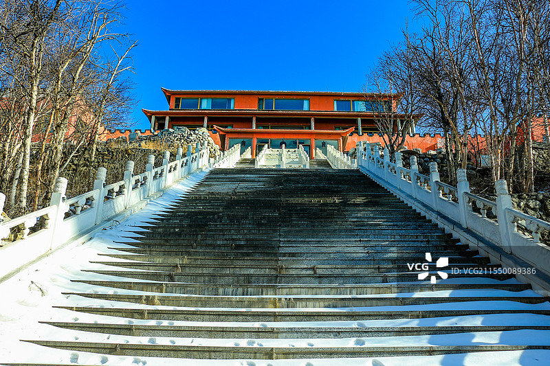 北京房山百草畔天福宫雪后美景图片素材