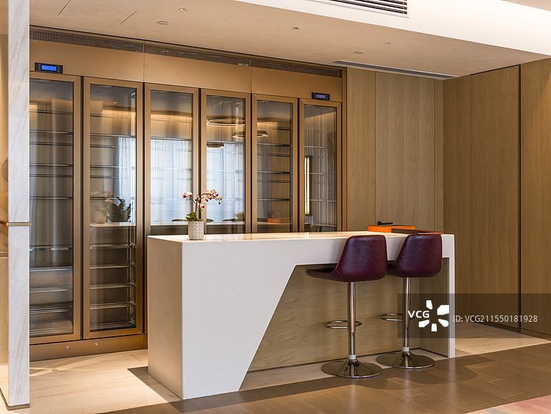 豪华五星级酒店客房套房起居室图片素材