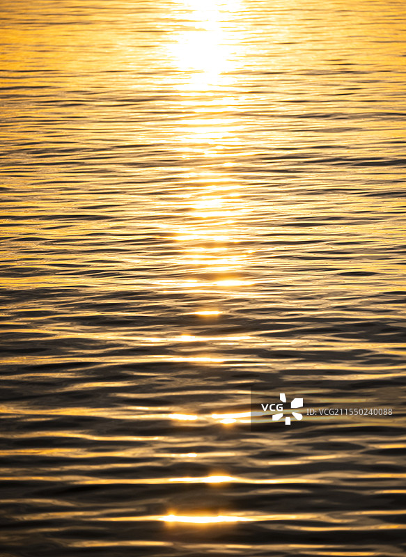 海面上的余晖图片素材