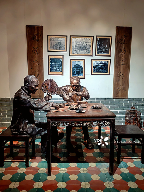 雕塑广式早餐——拍摄于广州广东省博物院图片素材