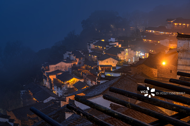 雨雾篁岭图片素材