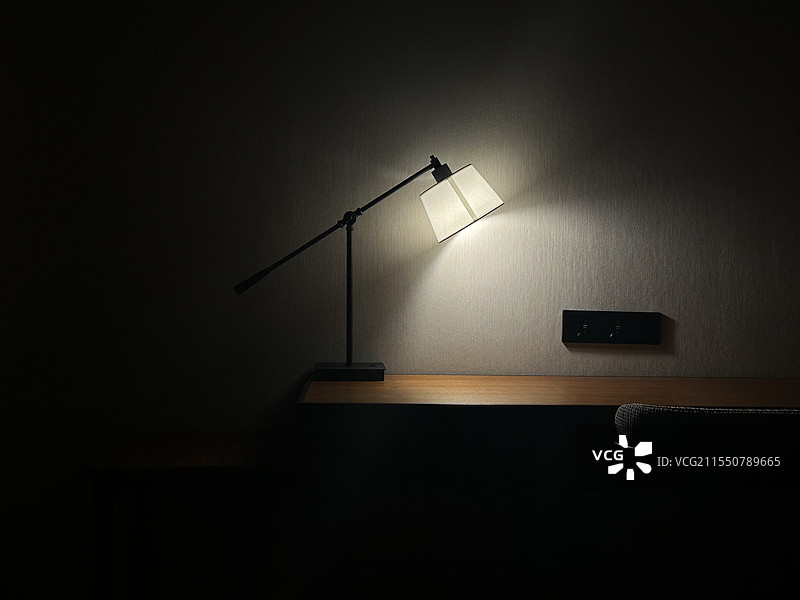 书桌台灯图片素材