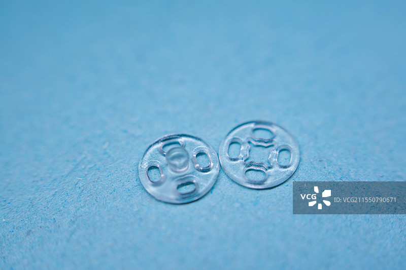 四川绵阳暗扣、按扣、透明按扣、树脂扣、塑料暗扣图片素材