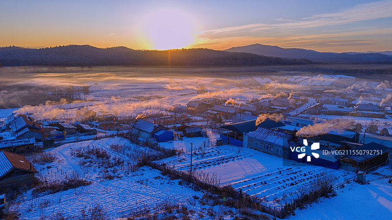 炊烟袅袅图片素材