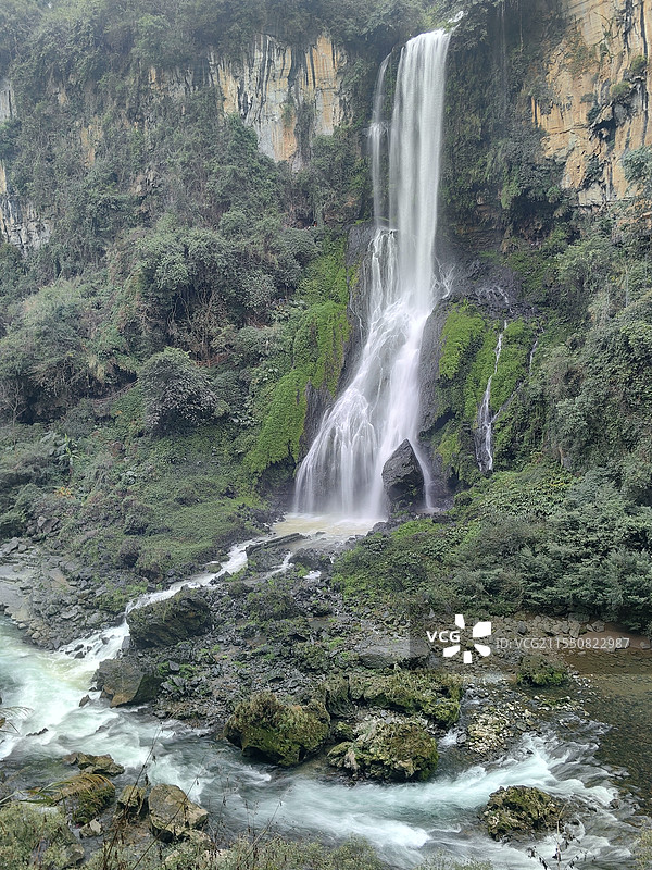 马岭河峡谷瀑布图片素材