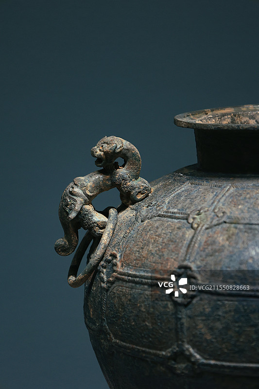 青铜器文物，博物馆图片素材