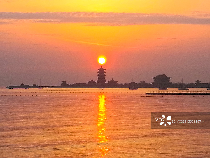 海上日出图片素材