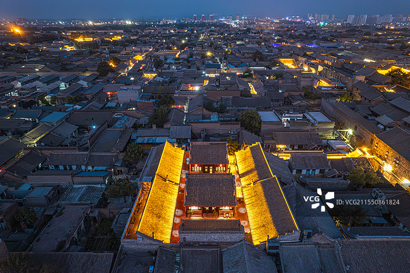 平遥古城鸟瞰夜景图片素材