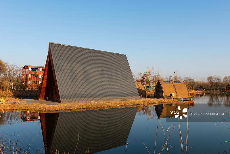 湖北襄阳薰衣草庄园风景区水晶教堂图片素材