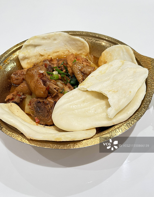 美食-地锅鸡和面饼图片素材