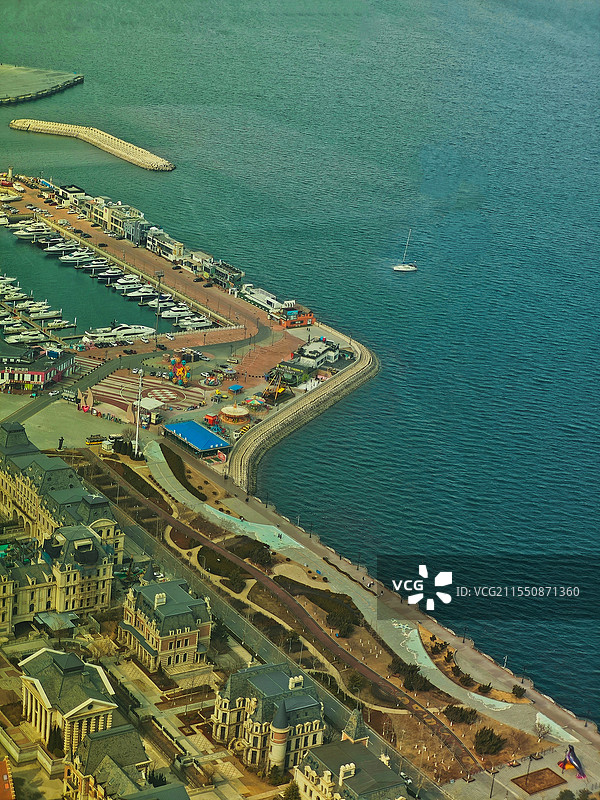 海上建筑物的高角度视图图片素材