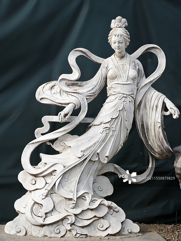 汉白玉仙女雕像-紫竹院公园图片素材