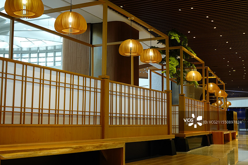 上海太阳宫商场走廊日式装修图片素材