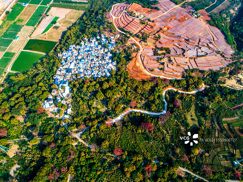 云南省玉溪市元江县傣族村落者嘎村图片素材