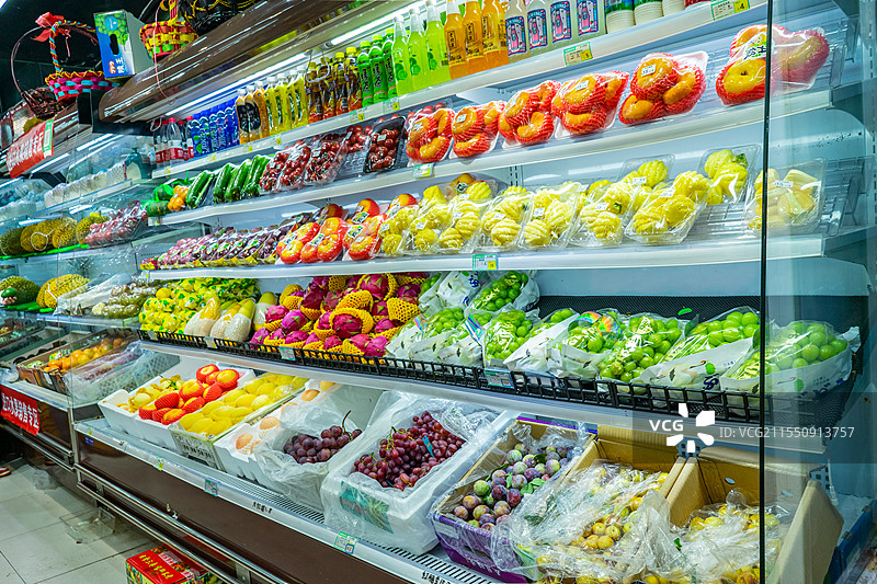 中国水果果蔬拍摄主题，超级市场零售的各种各样的水果，室内无人图像摄影图片素材