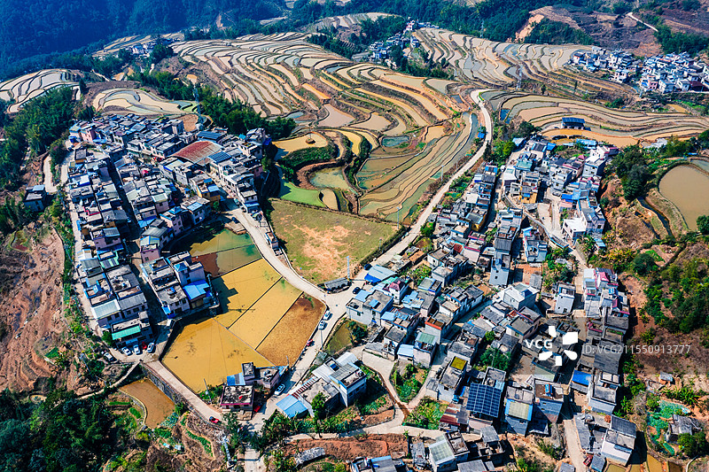 云南省红河州绿春县桐株梯田风光图片素材