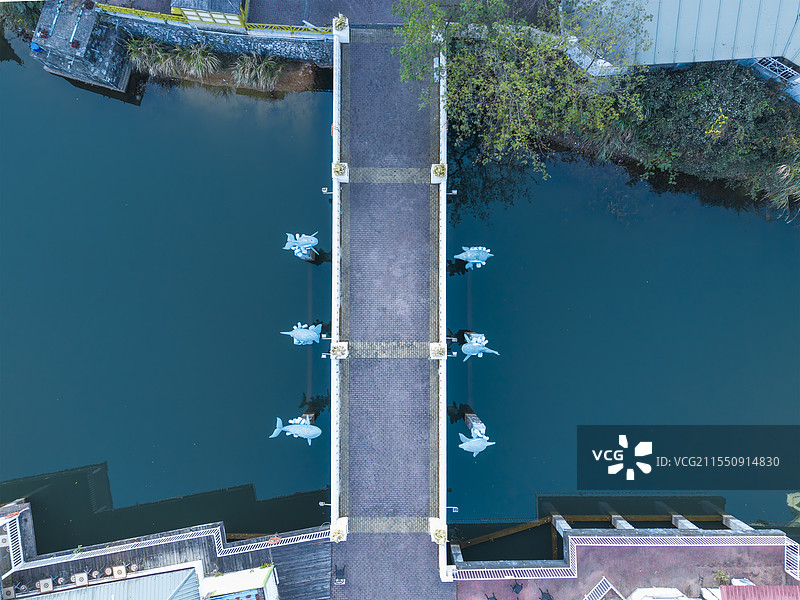 桂林兴安乐满地彩虹桥图片素材