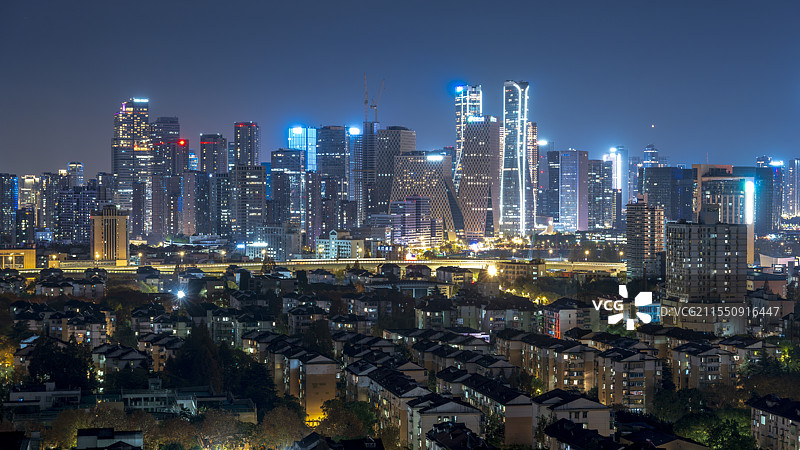 杭州钱江新城建筑群夜景 繁华都市城市天际线图片素材