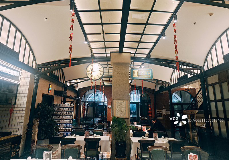 云南昆明火车主题特色餐厅图片素材