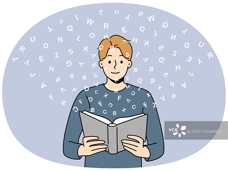 多语言者阅读书籍并使用字典学习图片素材