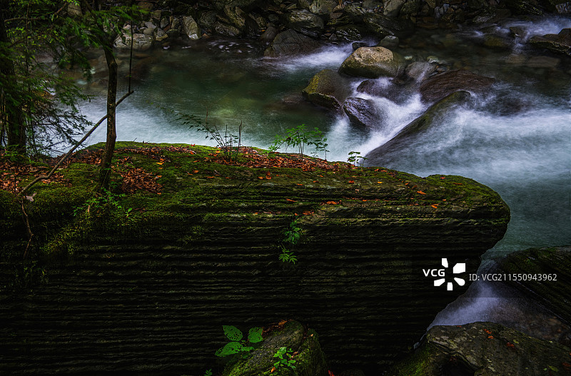 陕西安康平利县天书峡天书图片素材