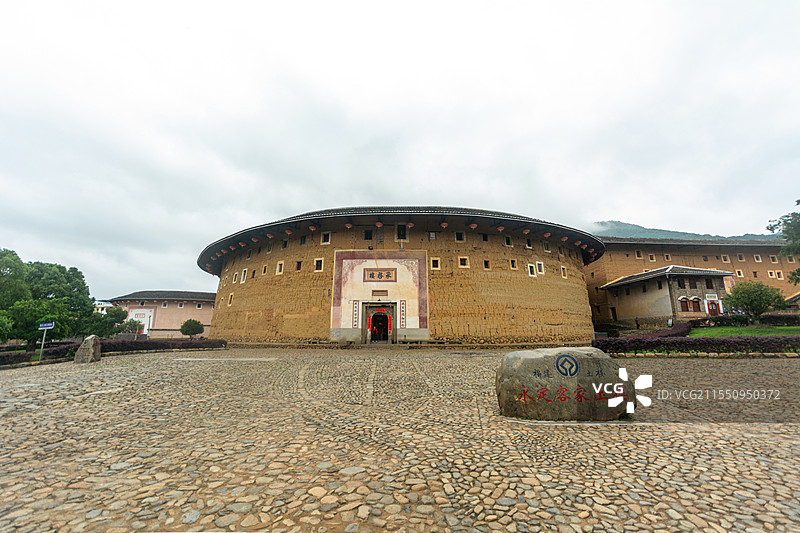 福建永定土楼风光 土楼王承启楼图片素材
