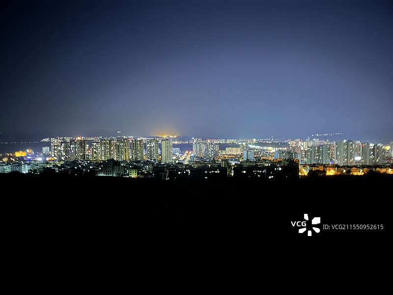 大理城市夜景图片素材