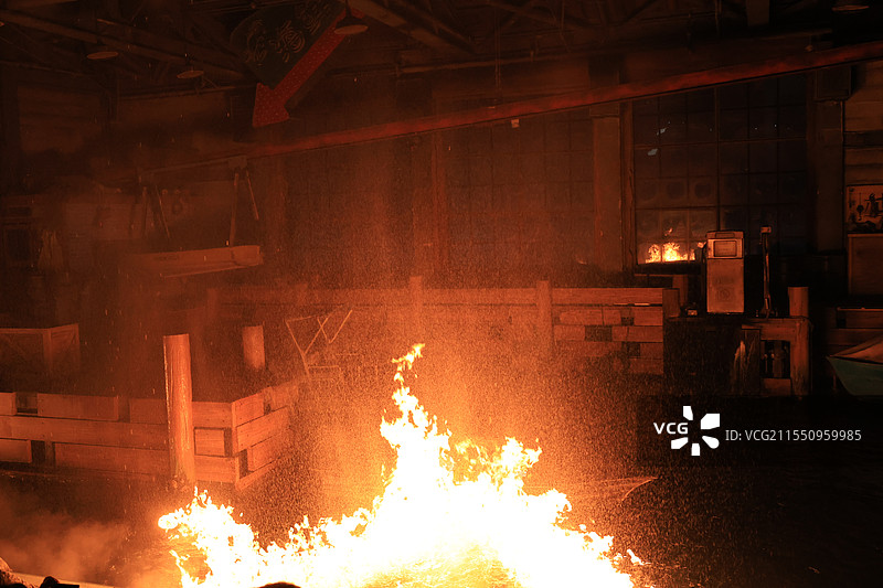 船上着火图片素材