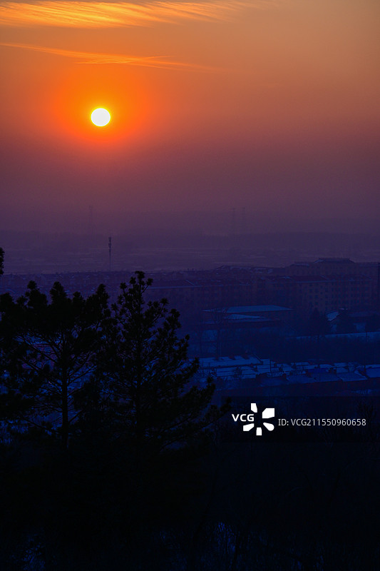 落日下的城市图片素材
